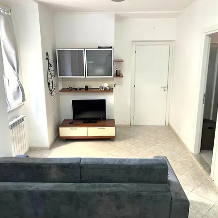 Semesterbostad Mia House2025